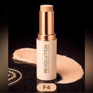 Makeup Revolution Fast Base Stick Foundation F4‎ Light Neutral Undertone Cruelty